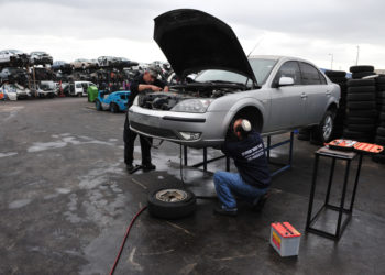 Where to sell your car for salvage parts?