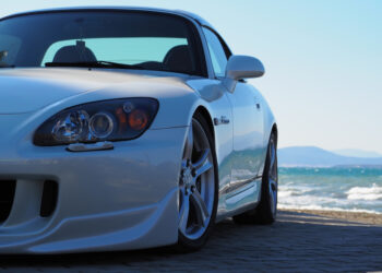 The Honda S2000 is Perfect for Driving Enthusiasts