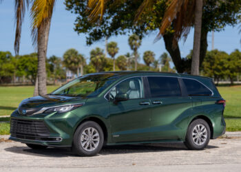 These 10 Minivans Beat SUVs In How Cool They Are